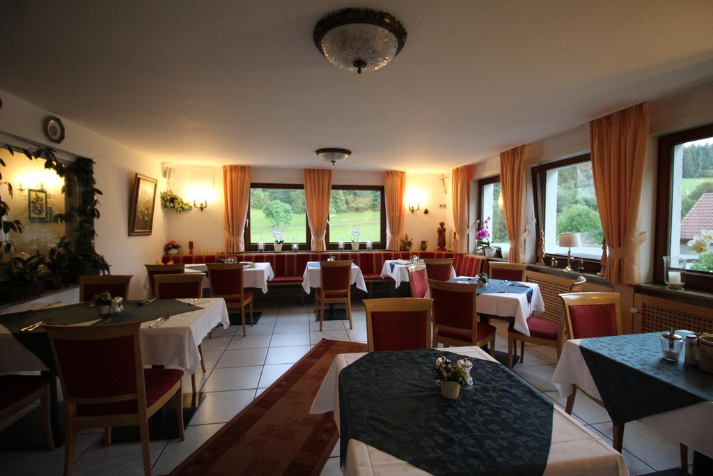 Gasthof Schwarzwaldtanne Schönwalde Dış mekan fotoğraf